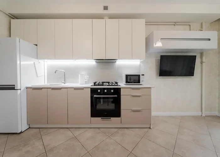 Magic On Shevchenka Str *